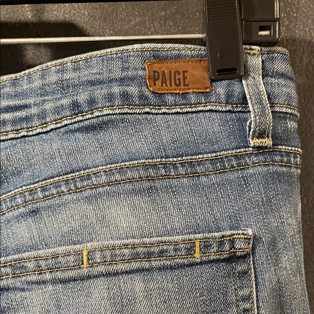 PAIGE jimmy jimmy skinny jeans. Women's Light Blue Straight Leg distressed Jeans - Picture 5 of 13